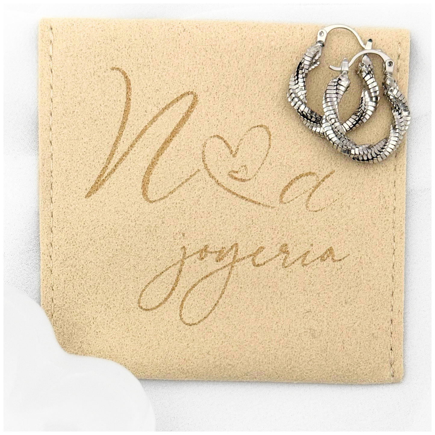 ARETE CADENA DIAMANTADA BLANCO CHAPA