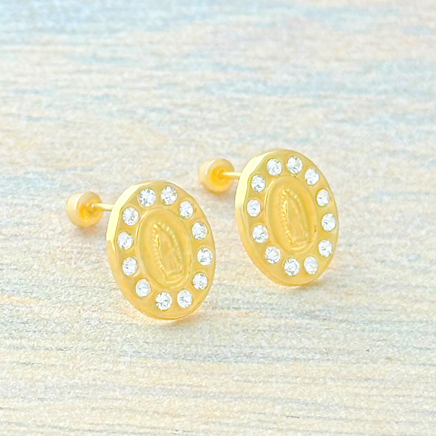 BROQUEL VIRGEN DE GUADALUPE OVAL ZIRCONIAS ORO 10K