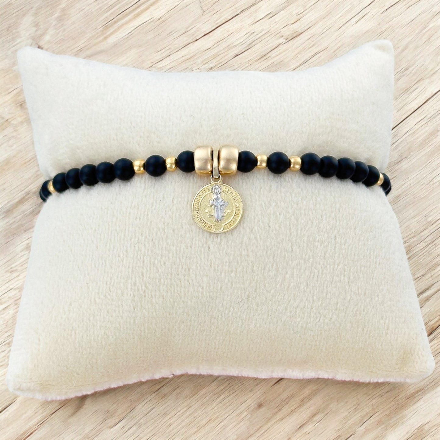 PULSERA MEDALLA SAN BENITO 1 ORO 10K PIEDRA N