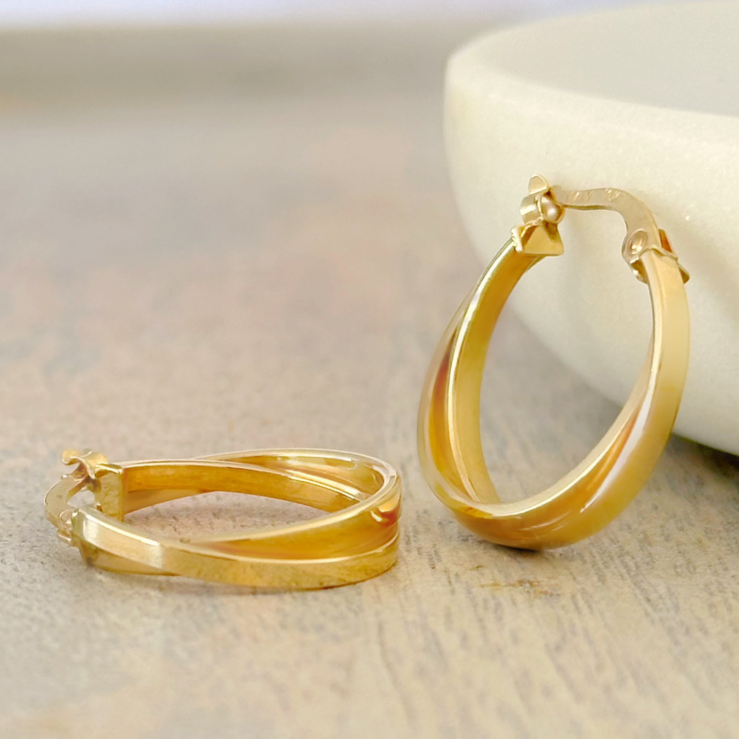 ARRACADA DOBLE LISA ORO 10K