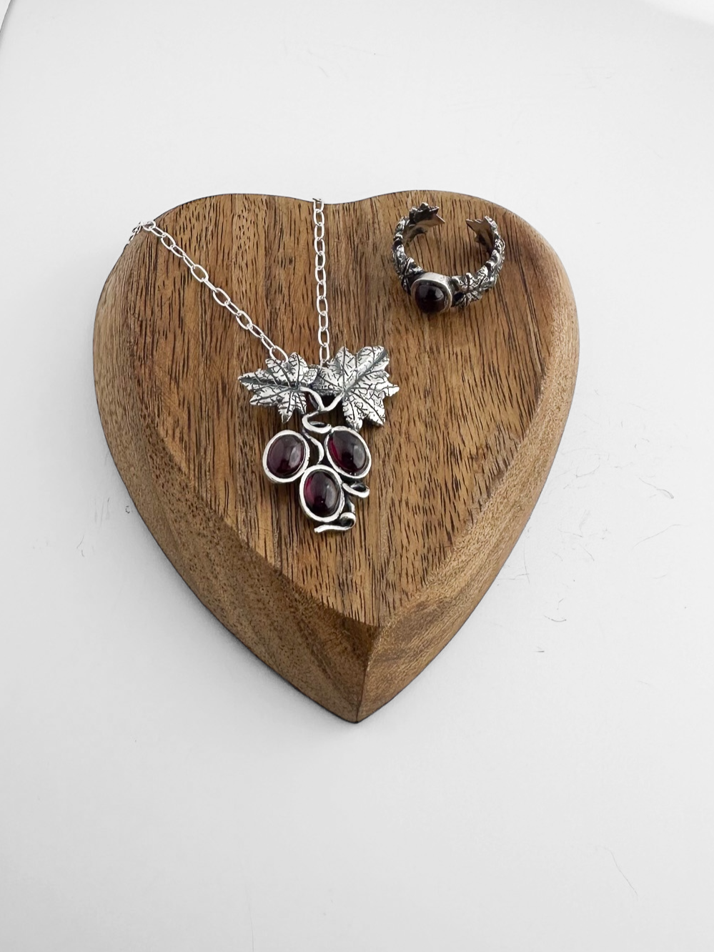 SET OF 2 NATURAL GARNET STONE GRAPES IN .925 SILVER