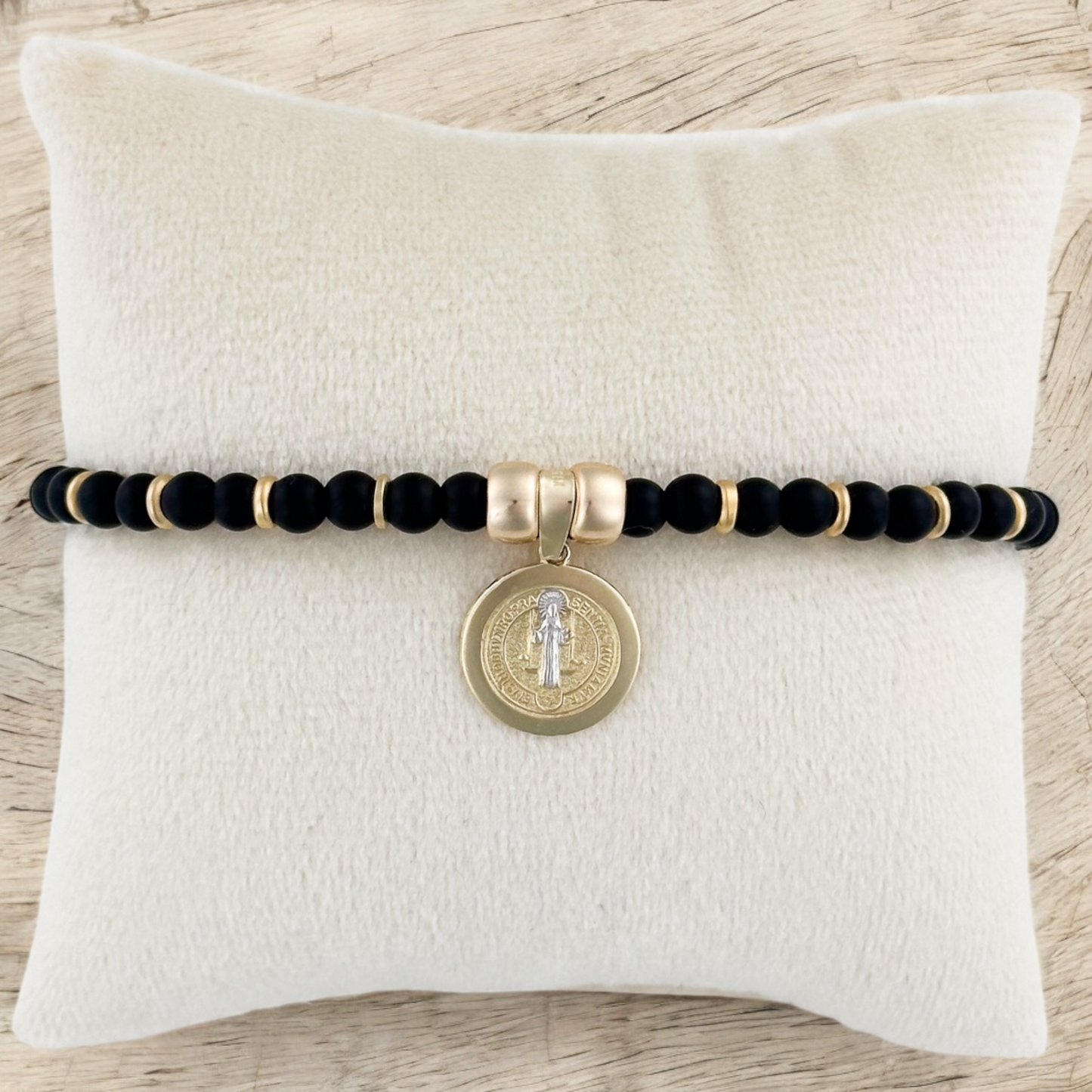 PULSERA MEDALLA SAN BENITO 2 ORO 10K PIEDRA N BROCHE TEJIDO
