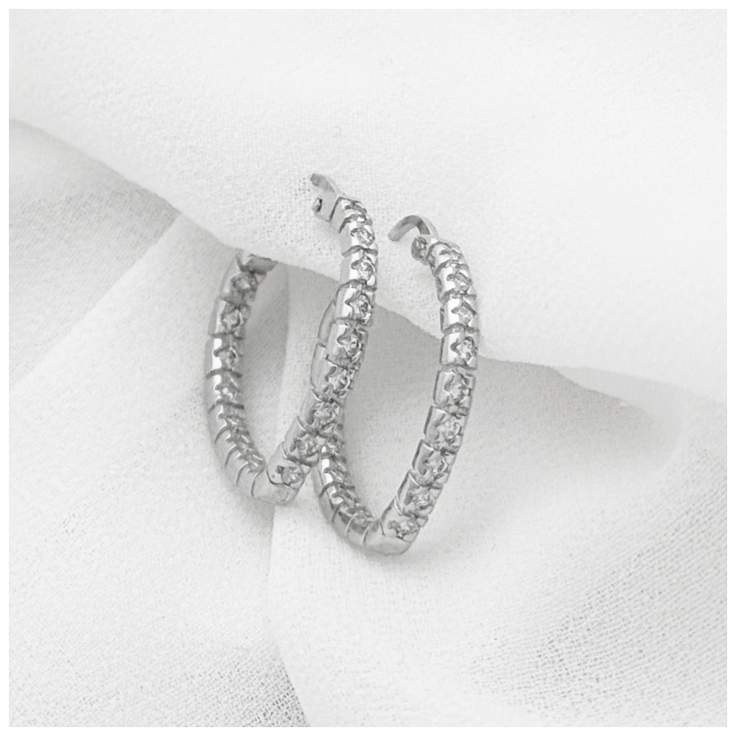 ARETE CORAZON CIRCONIA PLATA .925 RODIO