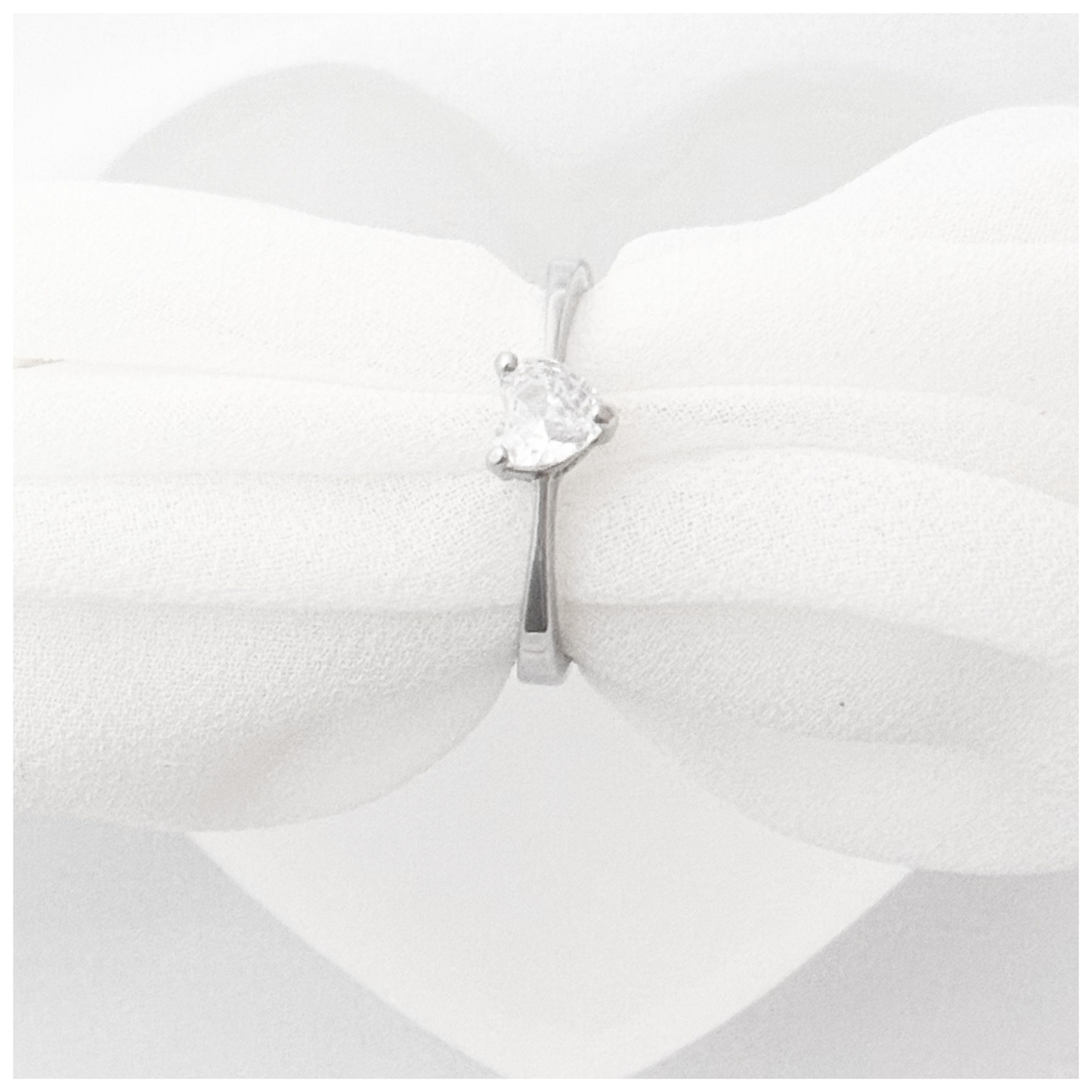 ANILLO SOLITARIO CORAZON CIRCONIA PLATA .925 RODIO