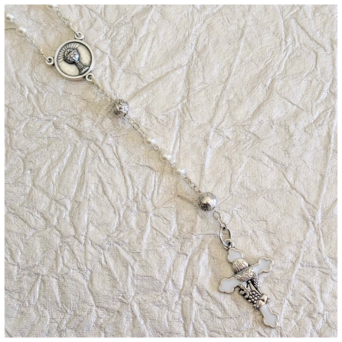 ROSARIO PRIMERA COMUNION PERLA