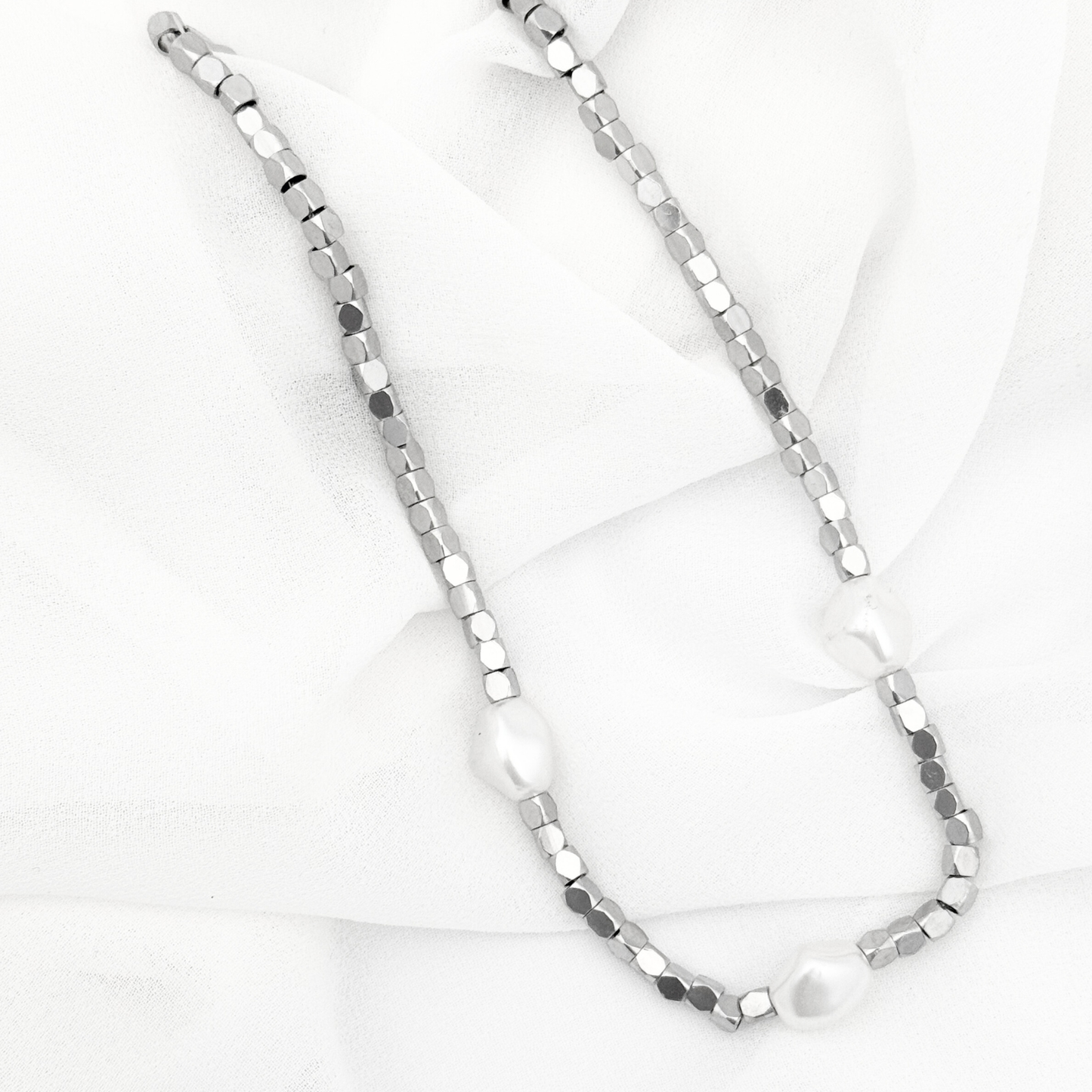 GARGANTILLA PERLA ACERO