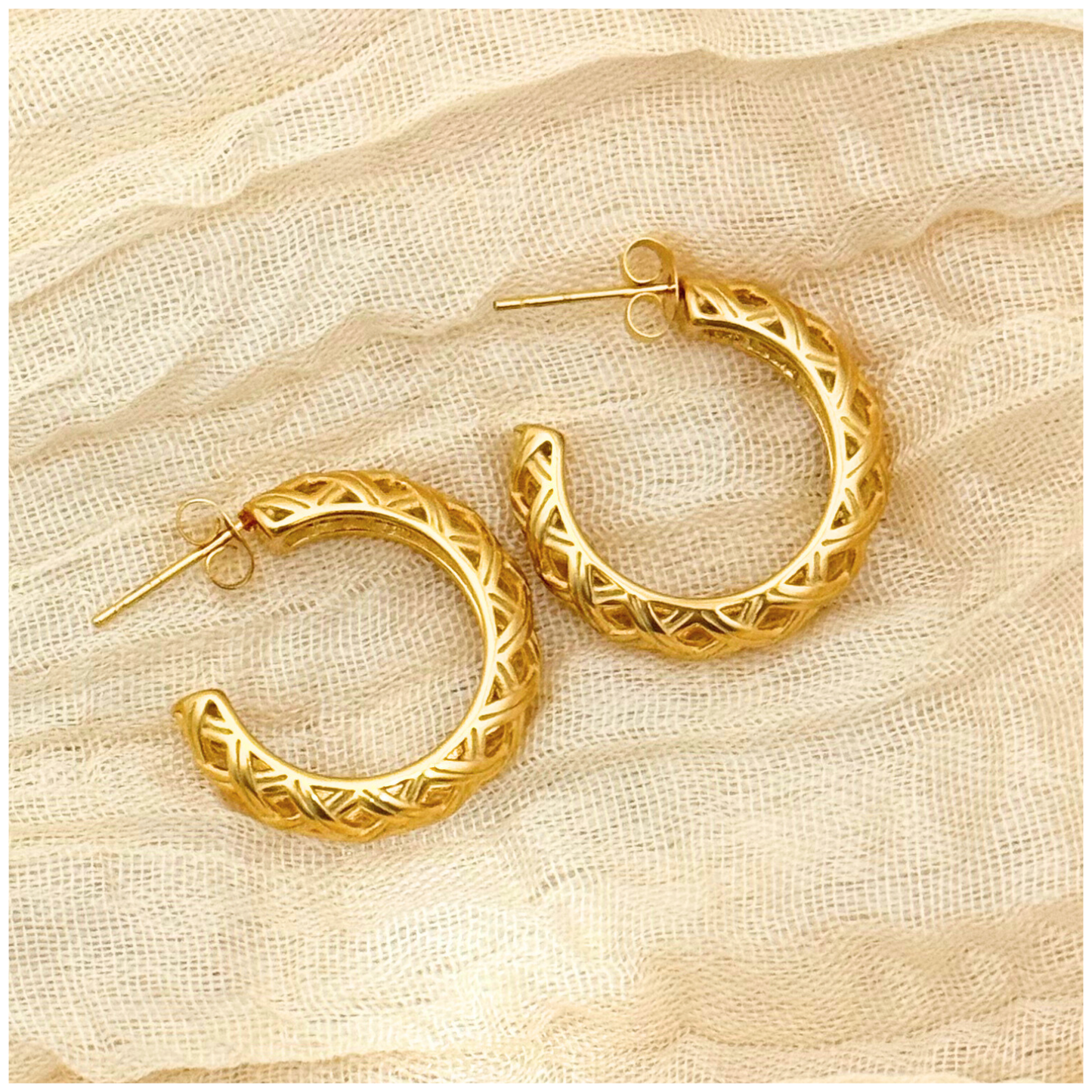 ARETE CALADO ROMBO ACERO DORADO
