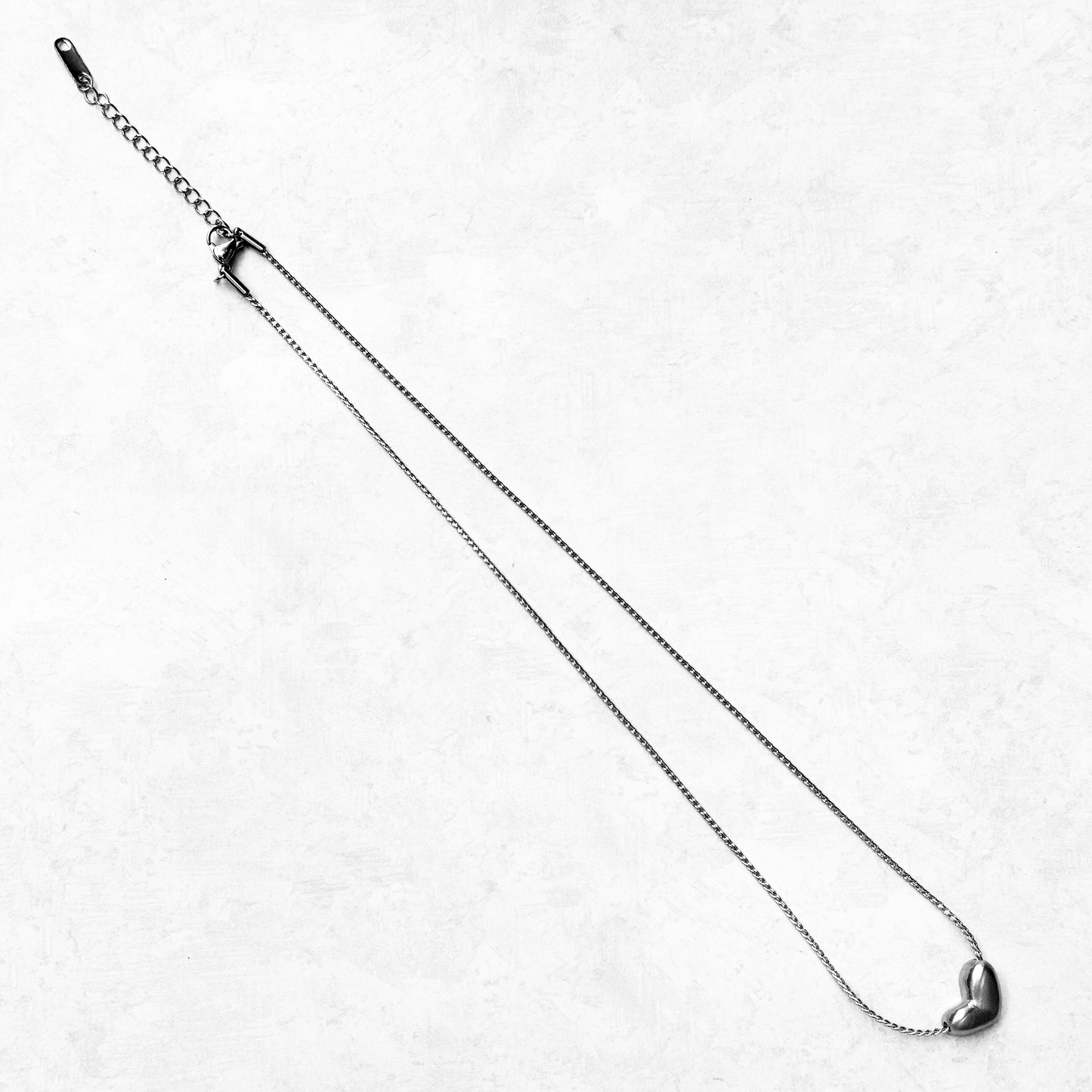 GARGANTILLA CORAZON ACERO