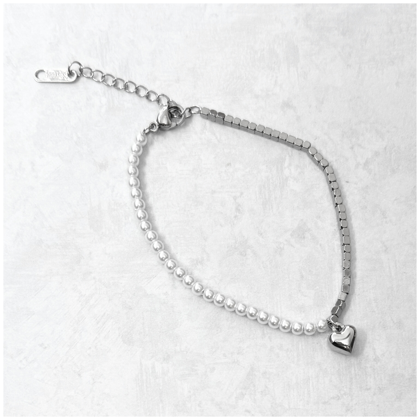 PULSERA CORAZON PERLA CUBO ACERO