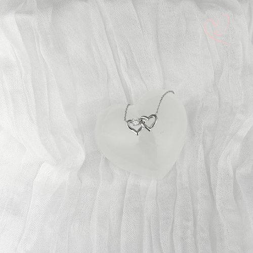 CADENA DIJE DOS CORAZONES LISOS CON CIRCONIA PLATA .925 RODIO