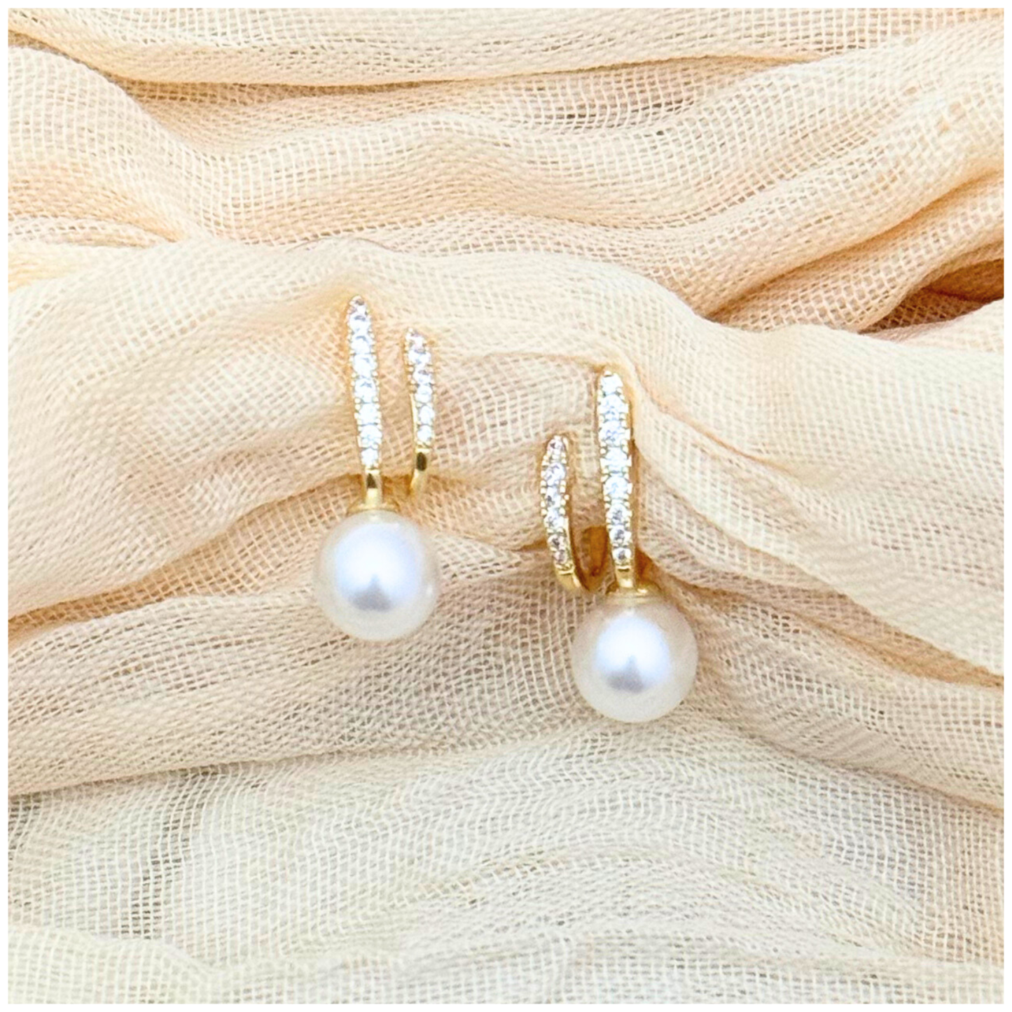 ARETE DOS BARRAS PERLA ORO LAMINADO