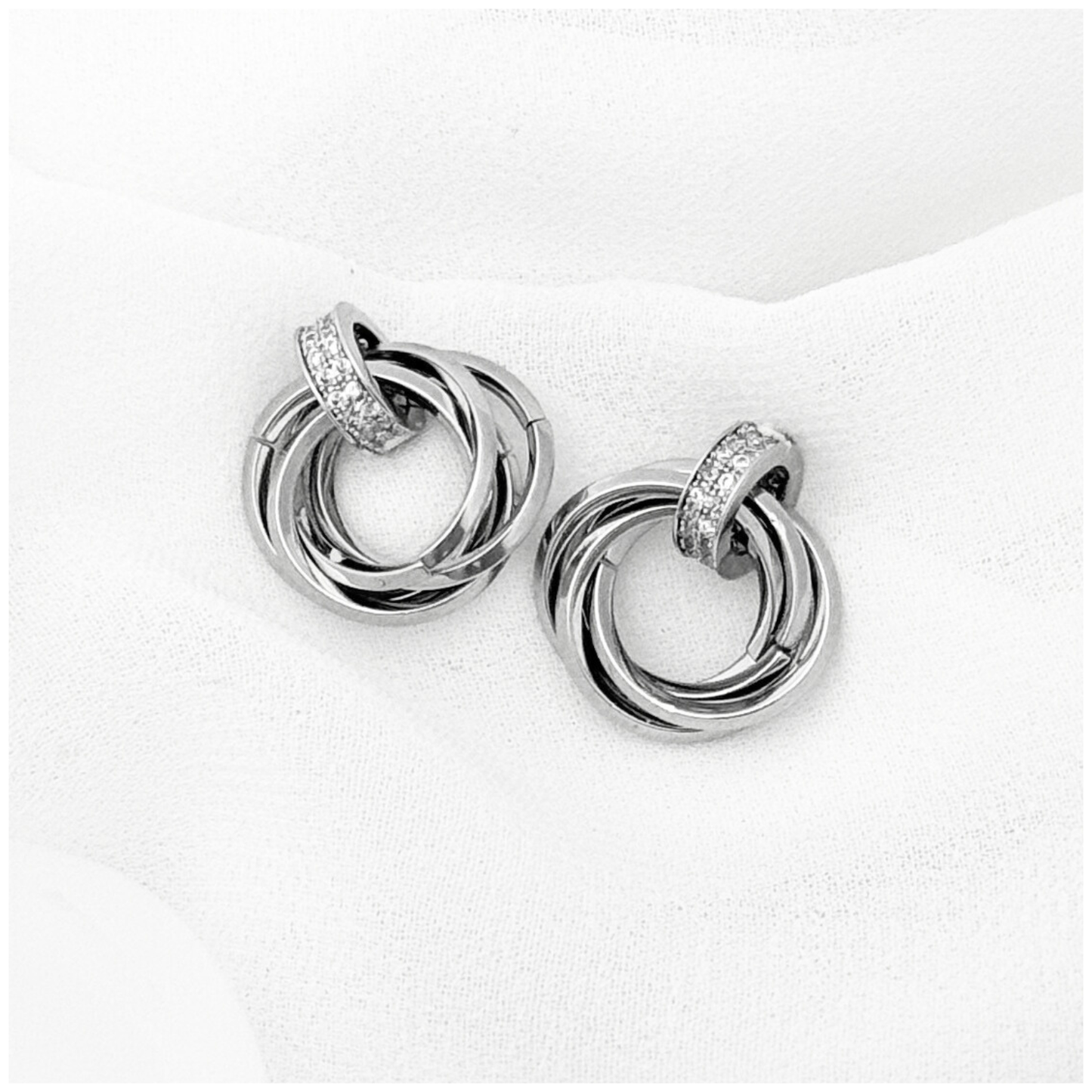 ARETE AROS CON CIRCONIA BLANCO CHAPA