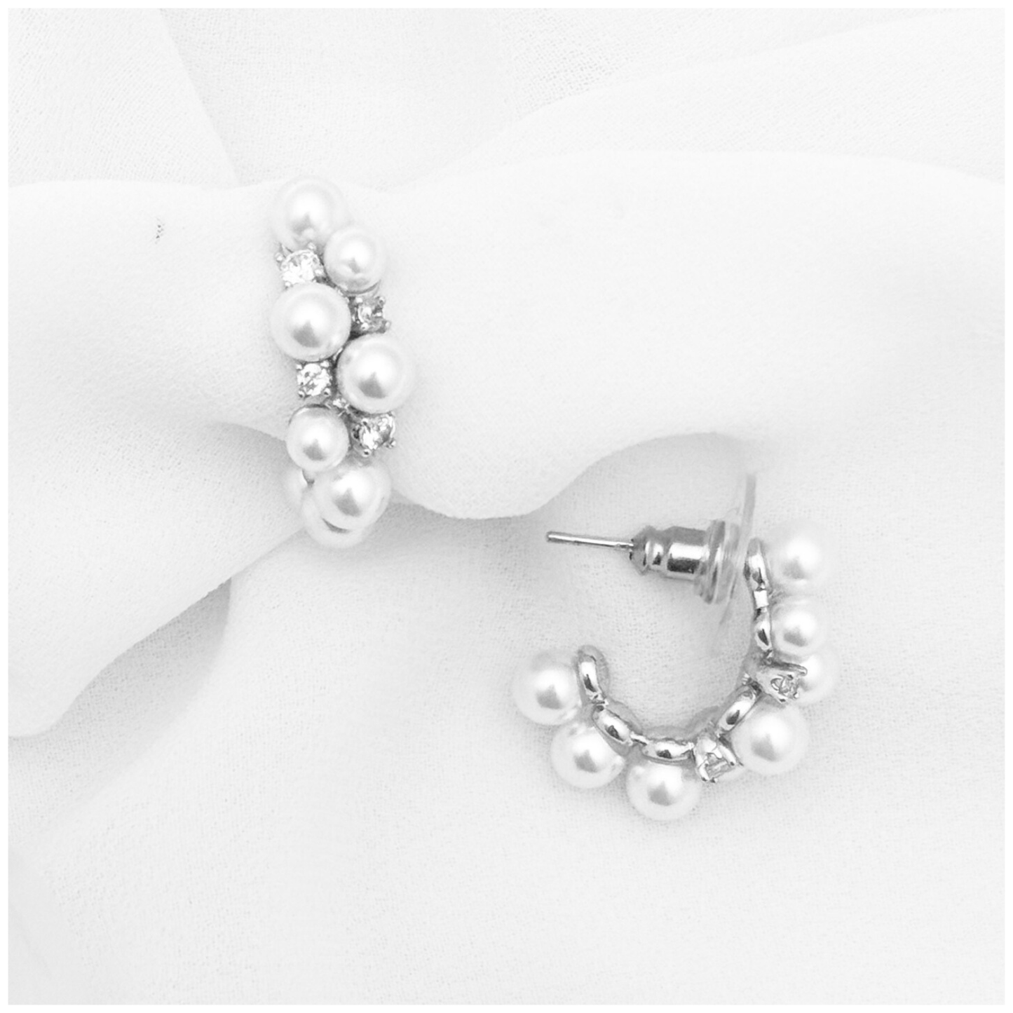 ARETE DESNIVEL CURCO PERLAS CIRCONIAS ORO LAMINADO