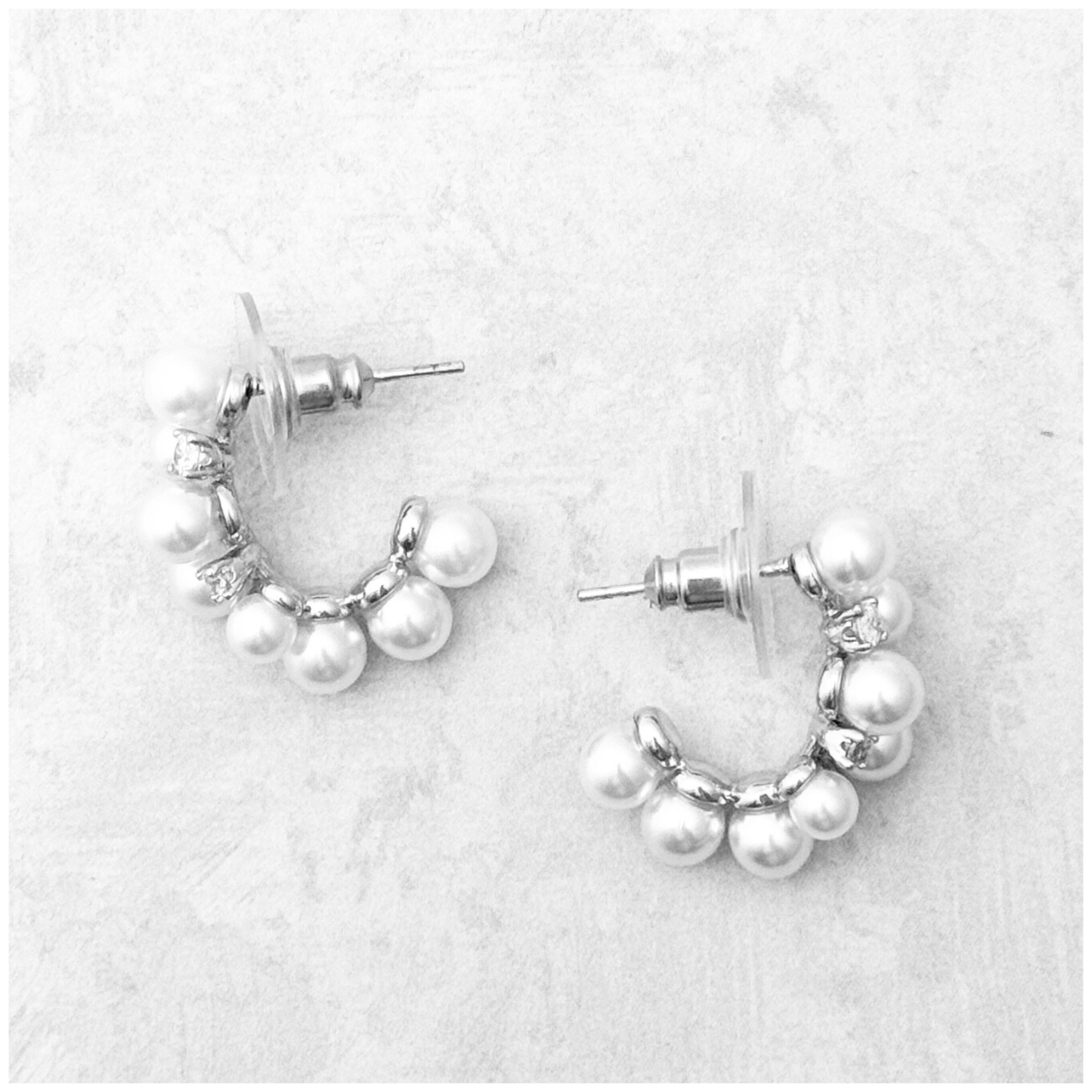 ARETE DESNIVEL CURCO PERLAS CIRCONIAS ORO LAMINADO