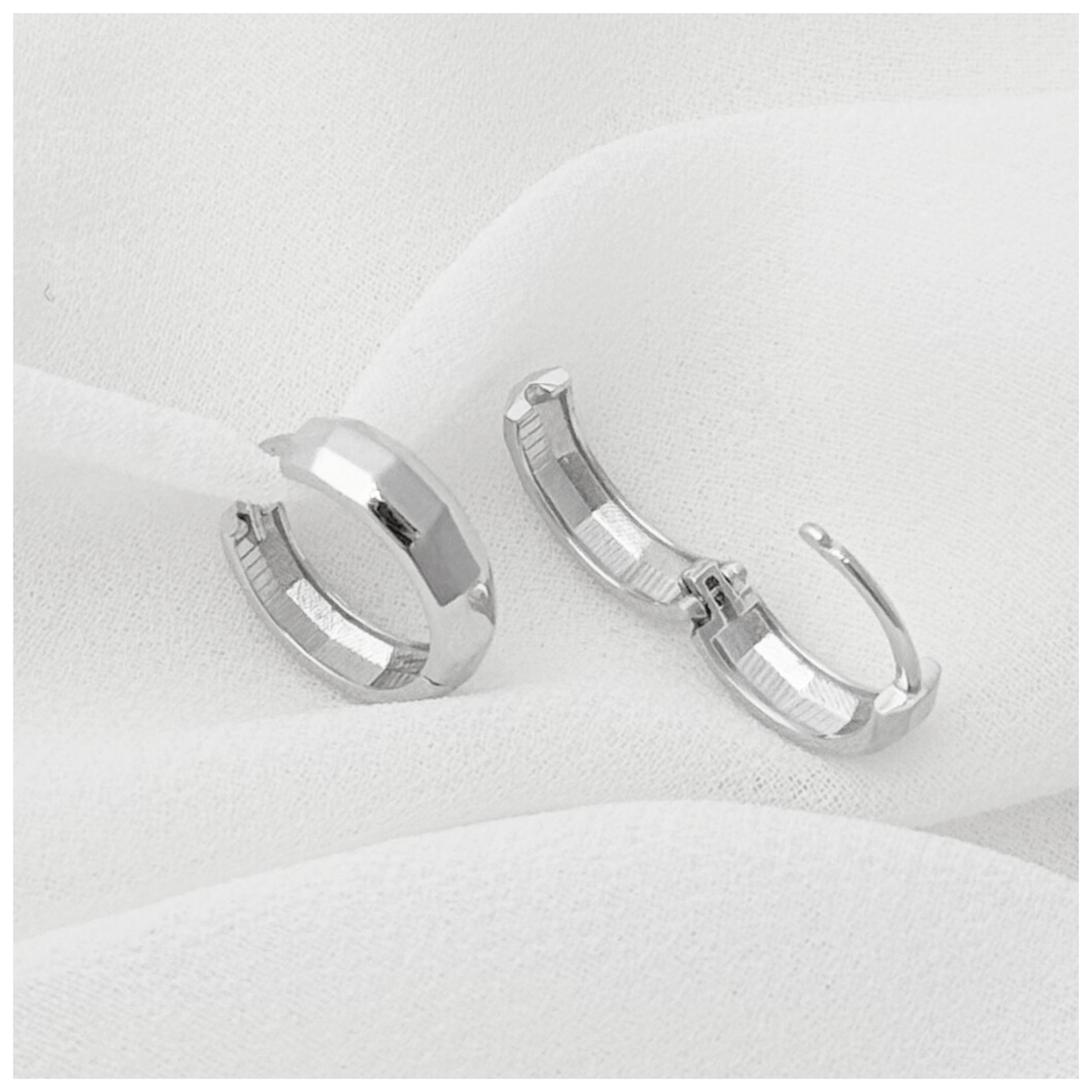 ARETE ARO LISO DIAMANTADO PLATA .925