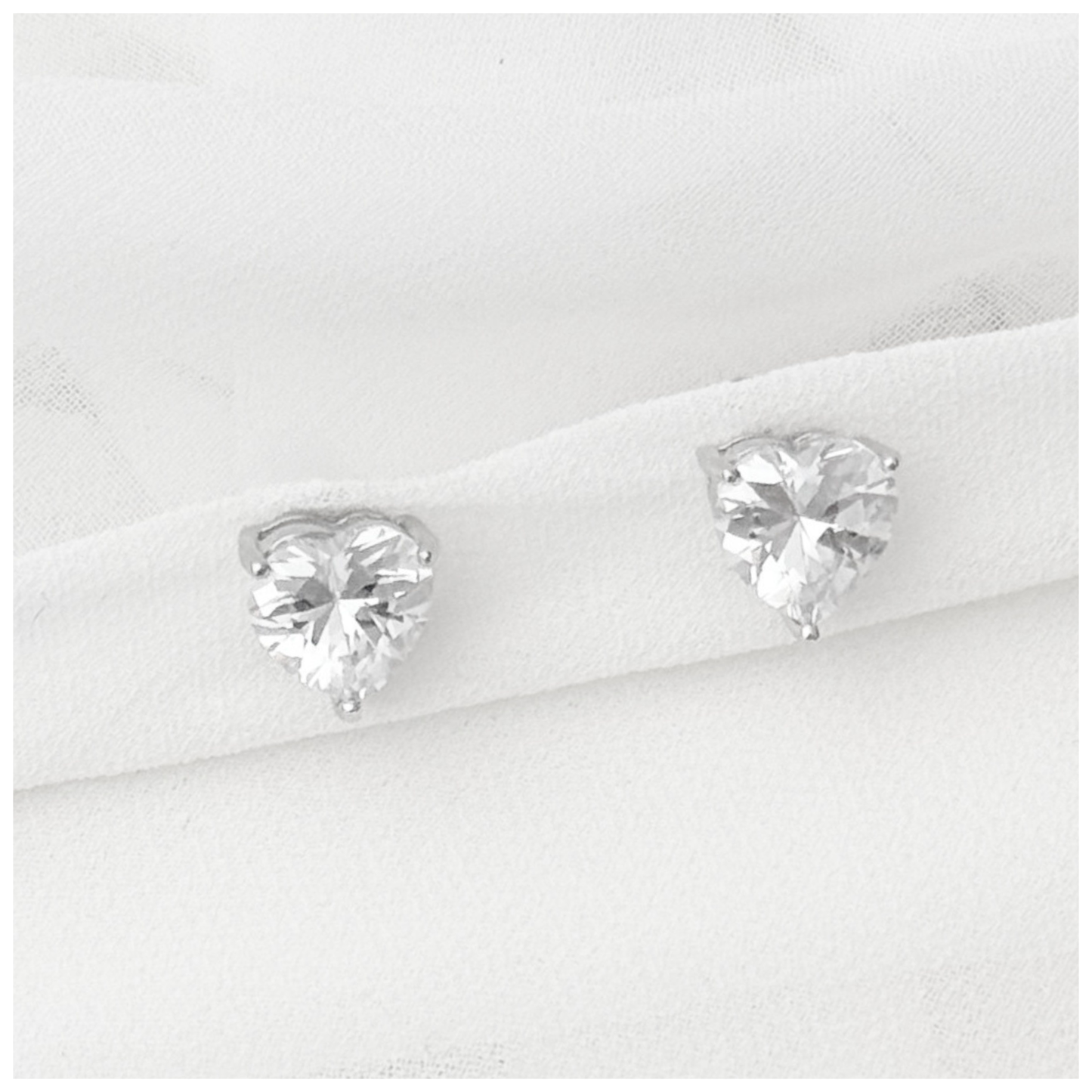 BROQUEL CIRCONIA CORAZON PLATA .925 RODIO