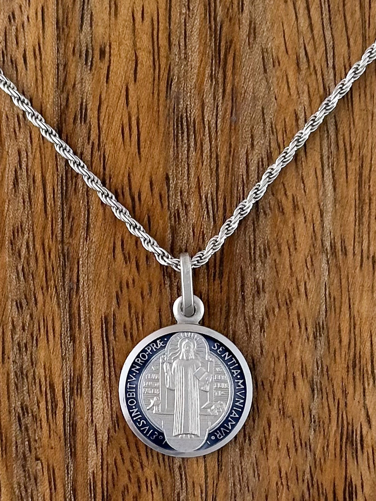 COLLAR MEDALLA SAN BENITO ESM CADENA TORSAL PLATA RODIO .925