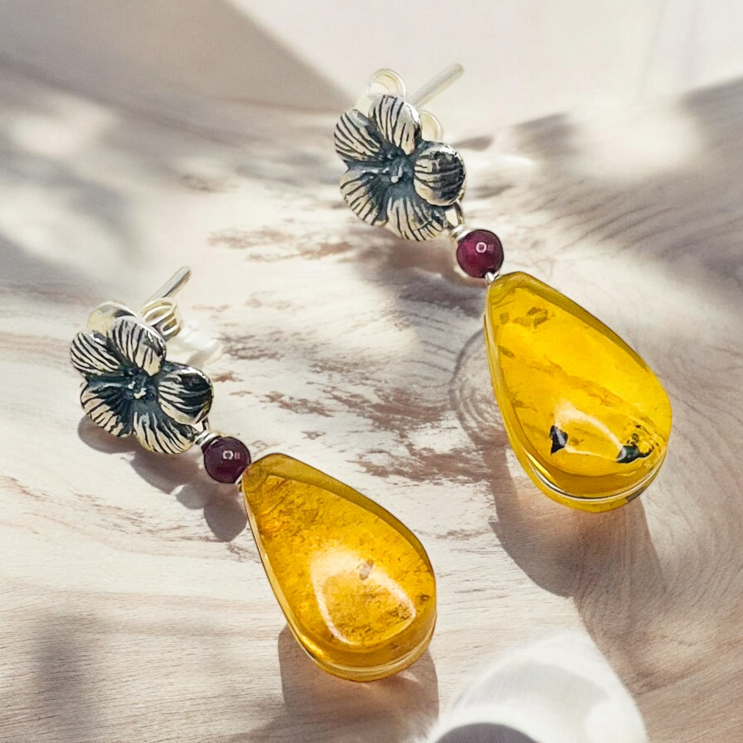 ARETE MARGARITAS CON AMBAR PLATA .925
