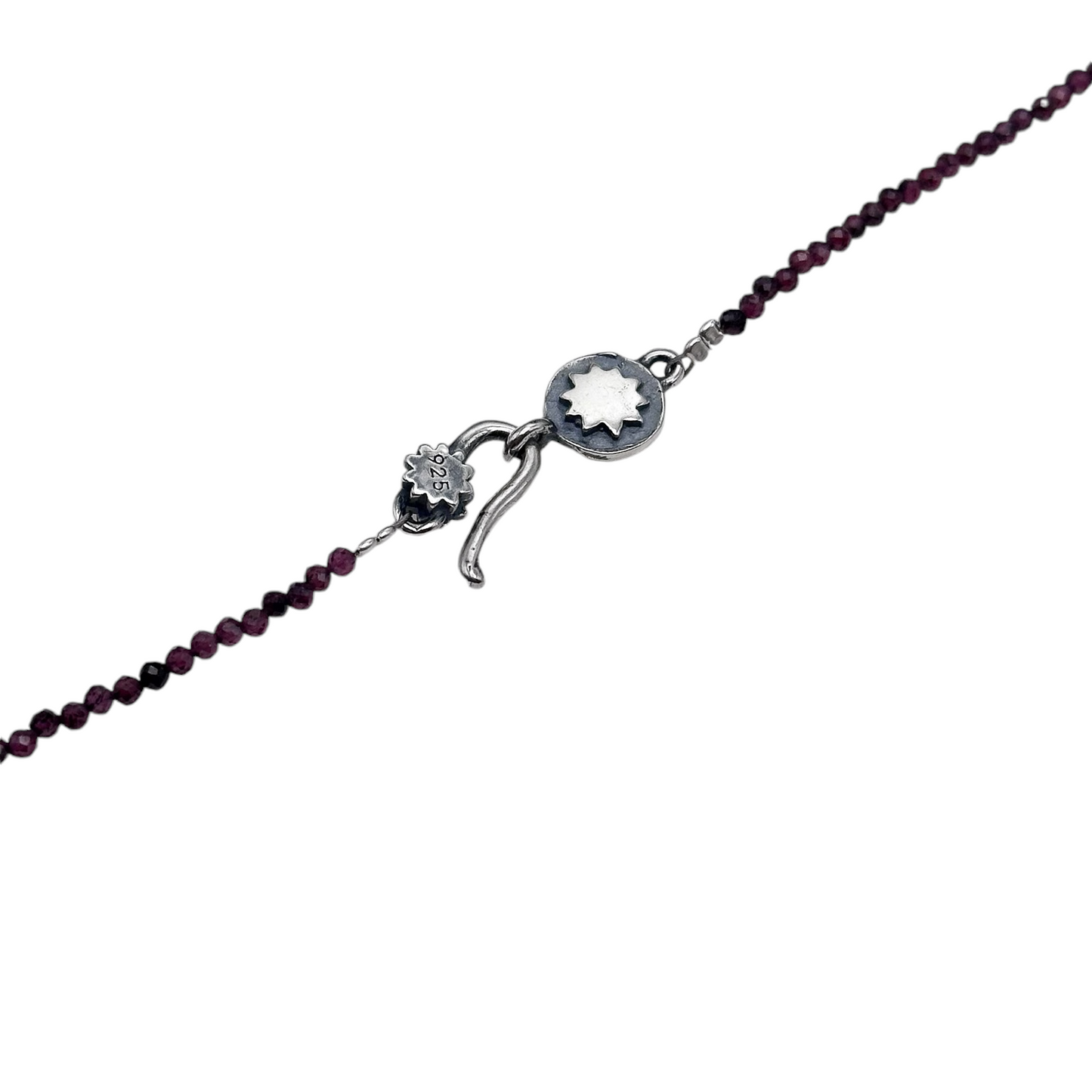 COLLAR RACIMO DE UVAS Y HOJA PIEDRAS NATURALES PLATA .925