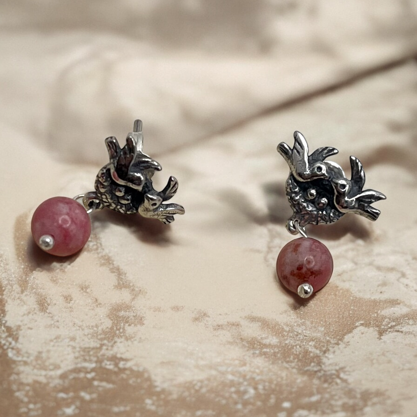 ARETE PAJARITO EN NIDO PLATA .925
