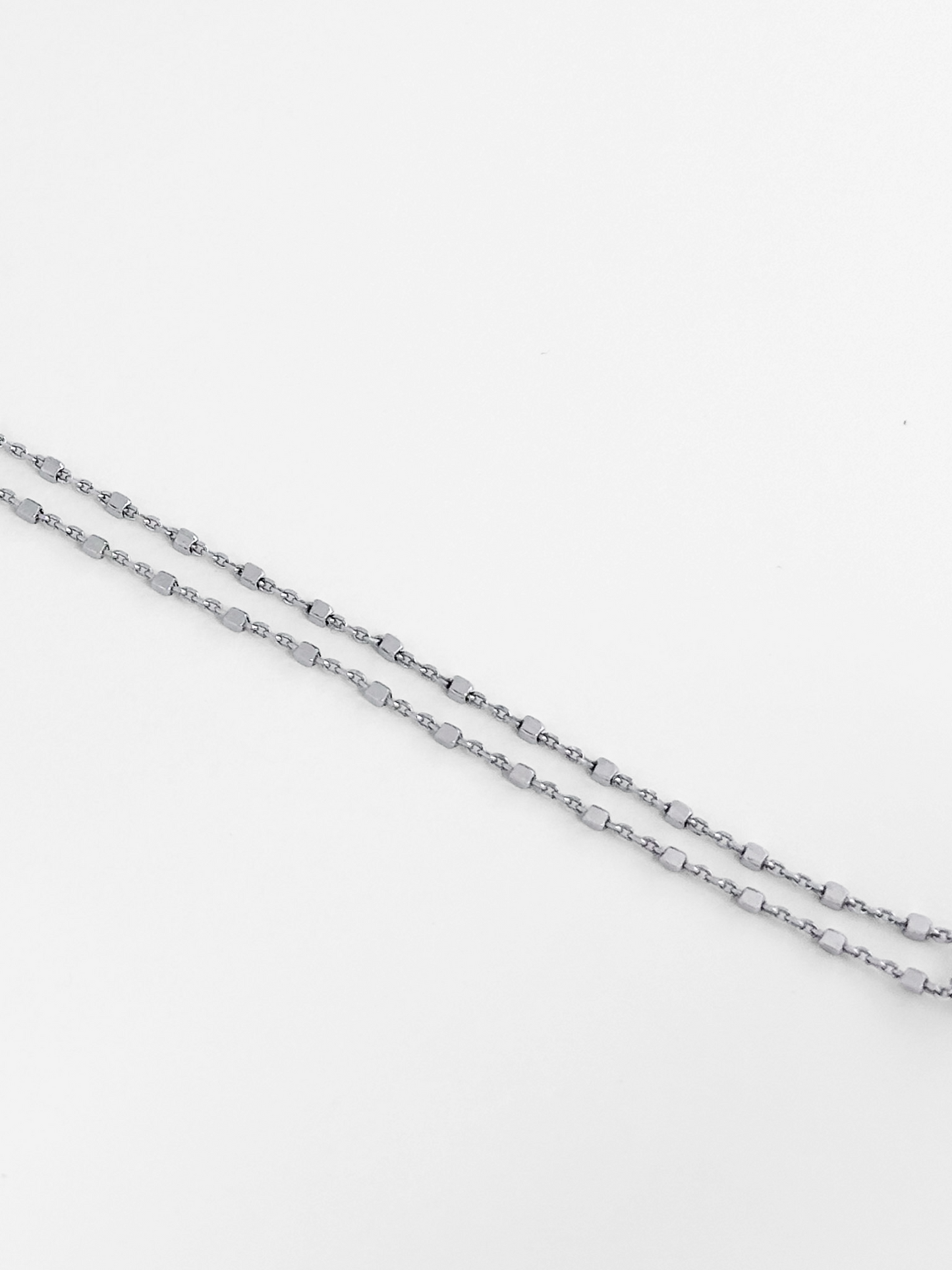 COLLAR MEDALLA SAN BENITO CADENA ALTERNADA PLATA RODIO .925