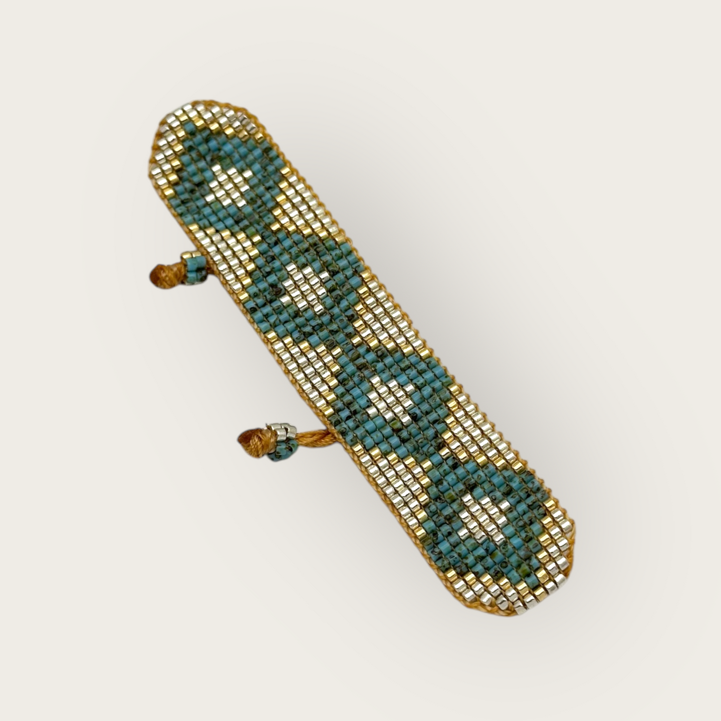PULSERA  TEJIDA HUICHOL ROMBO
