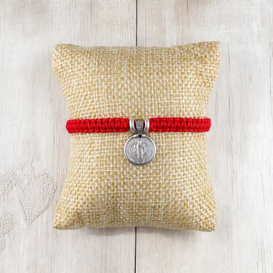 PULSERA MEDALLA SAN BENITO B 2  PLATA .925 TEJIDA ROJA