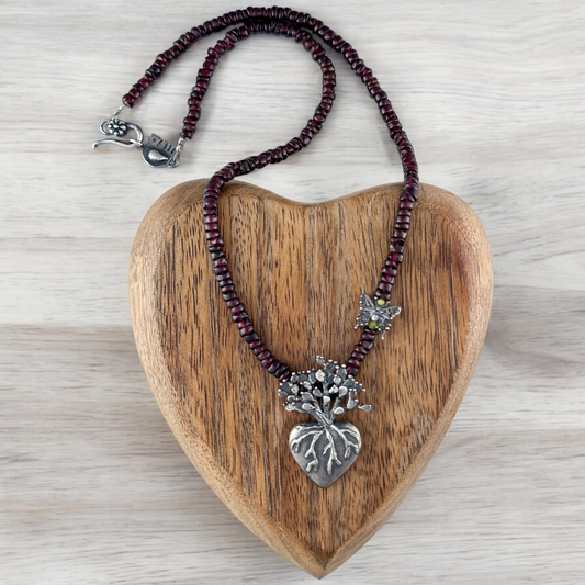 COLLAR CORAZON DE NOPAL PIEDRA NATURALES PLATA .925