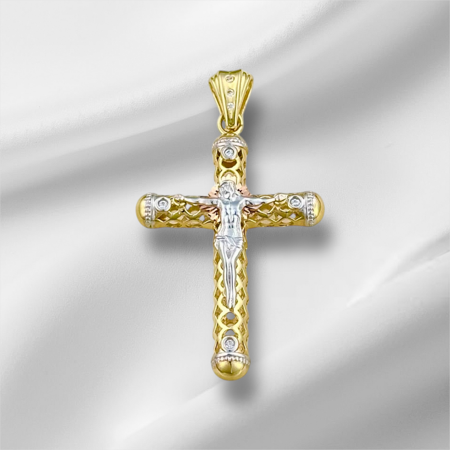 10K GOLD OPENWORK CROSS CHRIST PENDANT